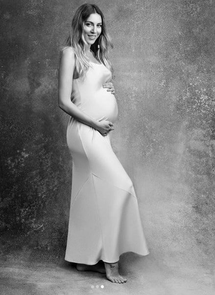 8 aylık hamile Sinem Kobal'dan yeni paylaşım! Binlerce beğeni yağdı