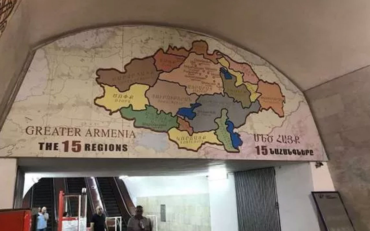 Erivan'daki metro girişinde skandal Ermenistan haritası!