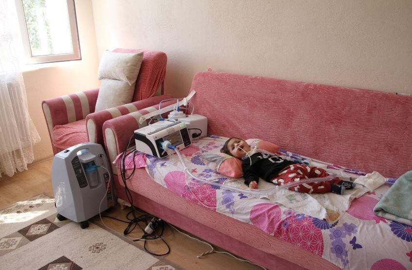 Elazığ'da Efe bebeğin dünyanın en pahalı tedavisine ihtiyacı var! Kalbi 3 defa durdu