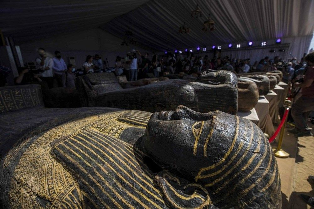 Mısır'da firavun zamanından kalma 2500 yıllık tabut açıldı! Görenler hayret etti