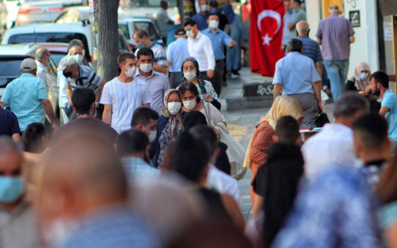 Yozgat'ta da sokakta sigara içmek yasaklandı! Yürürken sigara içene ceza