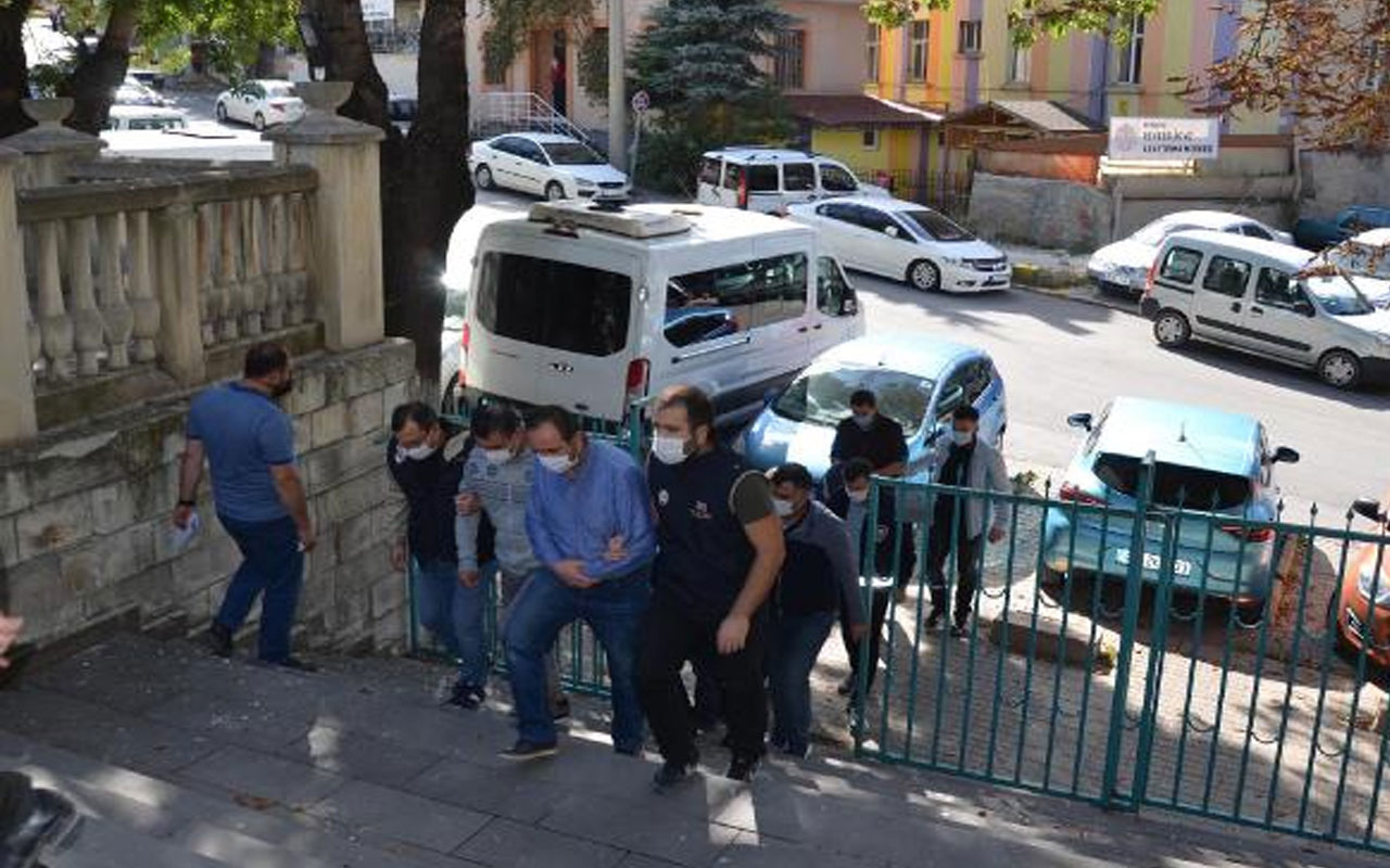 Kütahya'da yüklü miktarda parayla yakalandılar! FETÖ şüphelilerinden 11'i tutuklandı