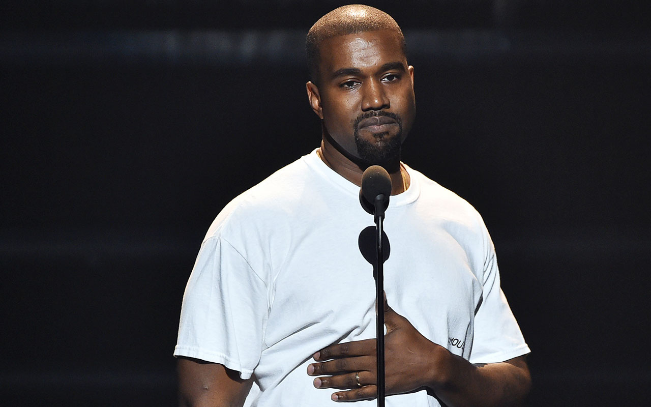 Kanye West'ten ABD Başkanlığı için kampanya mesajı: Pusulalara adımı yazın