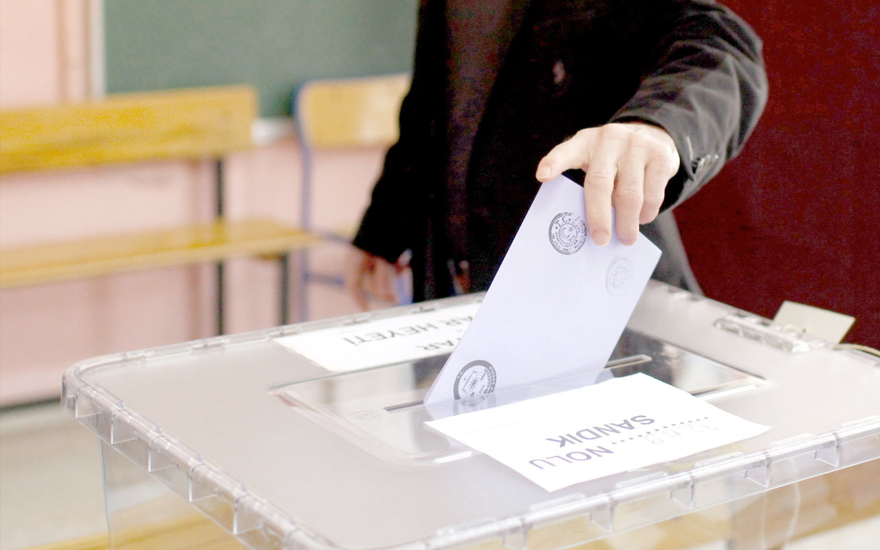 Muharrem Sarıkaya'ın kulis yaratan yazısı 8 HDP’li istifa ederse erken seçimin yolu açılır