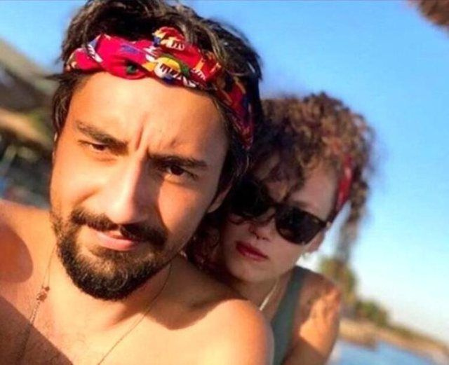 Melisa Şenolsun Umut Evirgen aşkında yeni boyut bakın ne yaptılar