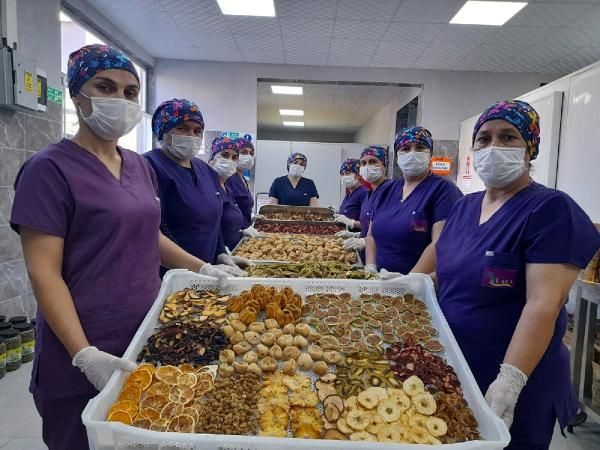 Aydın'da 3 kilo ile başladı şimdi 1,5 ton üretiyor siparişlere yetişemiyor