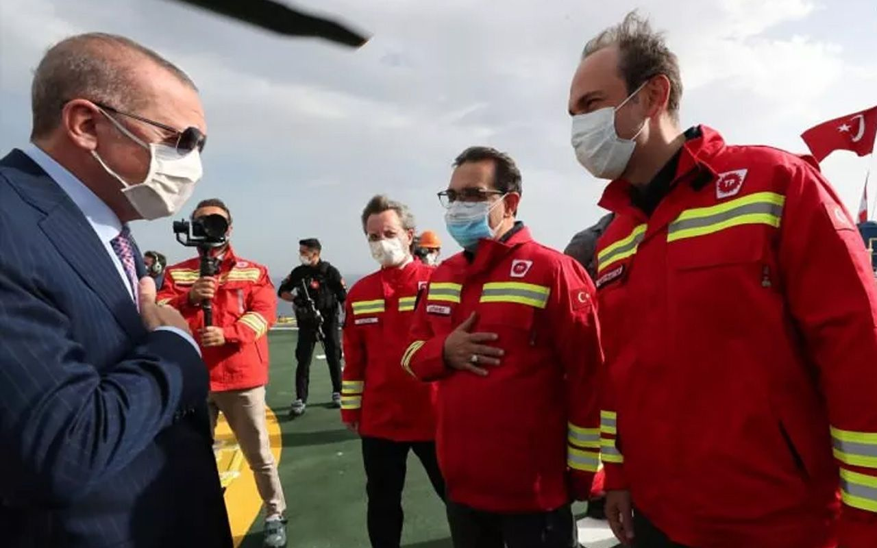 Cumhurbaşkanı Erdoğan yeni rezervi açıklamıştı! Fatih Sondaj Gemisi'nde özel anlar