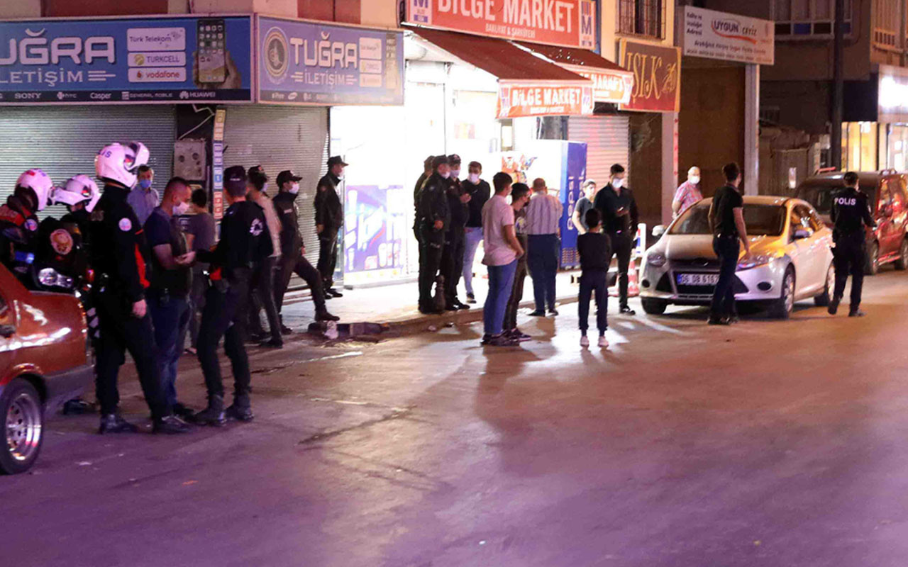Gaziantep'te vatandaşın dikkati faciayı önledi zaman ayarlı bomba bıraktılar