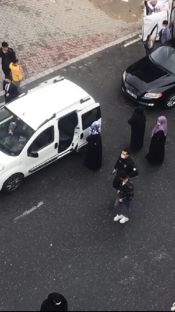 Sultangazi'de polisi alarma geçiren düğün! Gözaltı anı anbean kaydedildi
