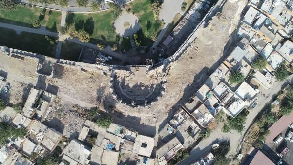Diyarbakır'da kaçak yapılar yıkılınca ortaya çıktı! Görenler hayret etti