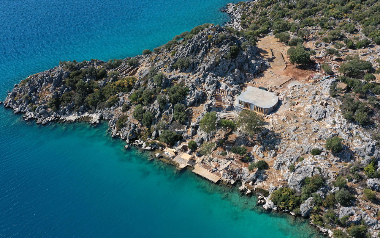 Antalya Demre'deki İngilizin yarımadadaki villası için yıkım kararı