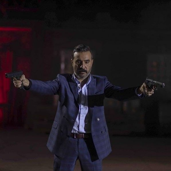 Show TV Çukur'un Kahraman'ı Mustafa Üstündağ yeni aşkını böyle duyurdu