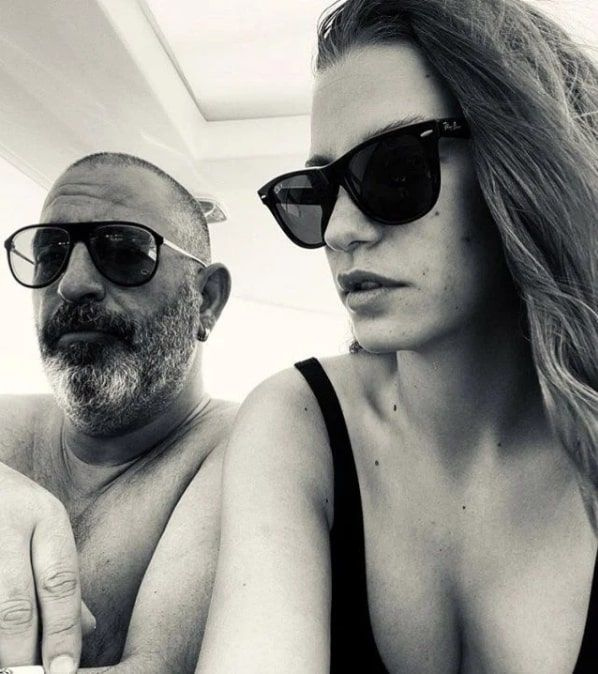 Serenay Sarıkaya ve Cem Yılmaz ayrıldı! Ayrılık itirafı işte böyle geldi