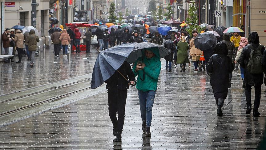 Meteoroloji'den dolu, sel, hortum uyarısı! Listede İstanbul dahil birçok il var