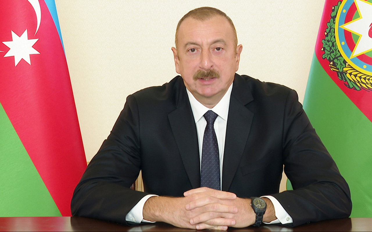 İlham Aliyev İzmir depremi dolayısıyla Erdoğan'ı arayarak yardıma hazır olduklarını bildirdi