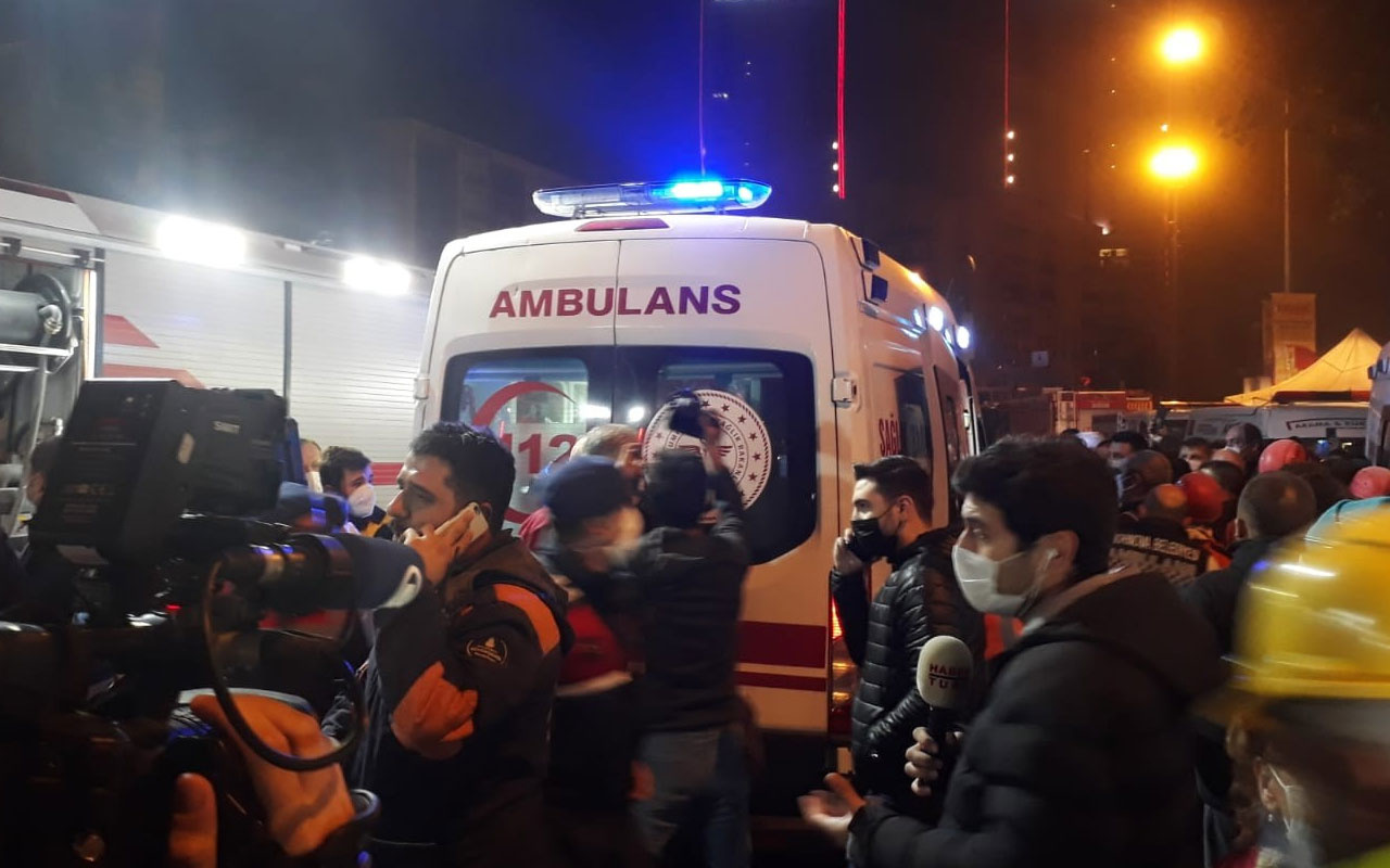 70 yaşındaki Ahmet Çitim depremden 33 saat sonra enkazdan sağ çıkarıldı