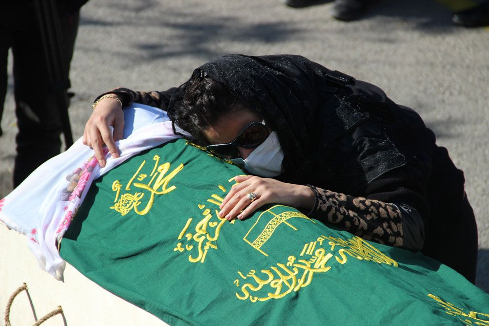 İzmir'de Ayda'nın annesi Fidan Keskin Gezgin'in cenazesi yürek yaktı