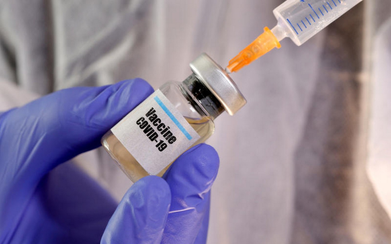 Oxford'un koronavirüs aşısı en az yüzde 50 oranında koruma sağlayacak