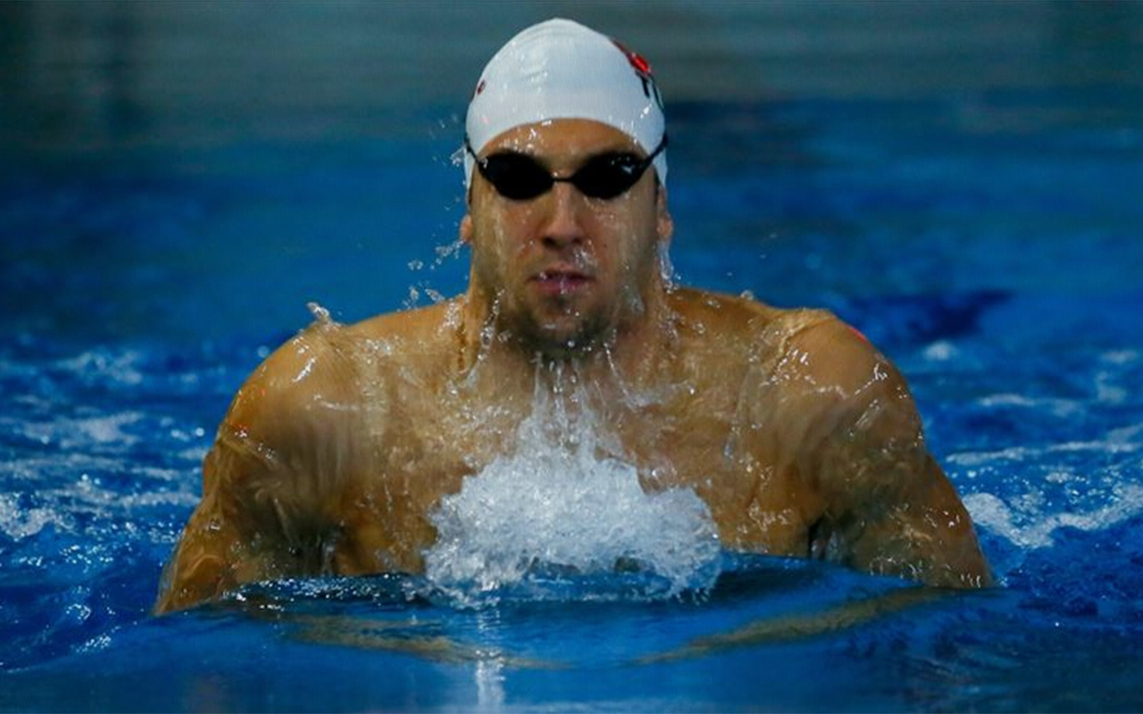 Milli yüzücü Emre Sakçı, Avrupa rekorunu geliştirdi