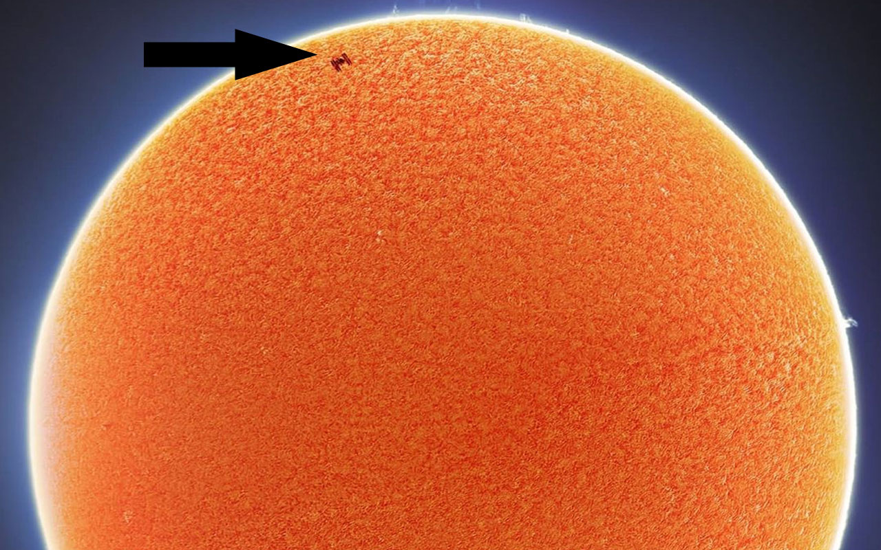 Uluslararası Uzay İstasyonu'nun Güneş'in önünden geçerken görüntülendi