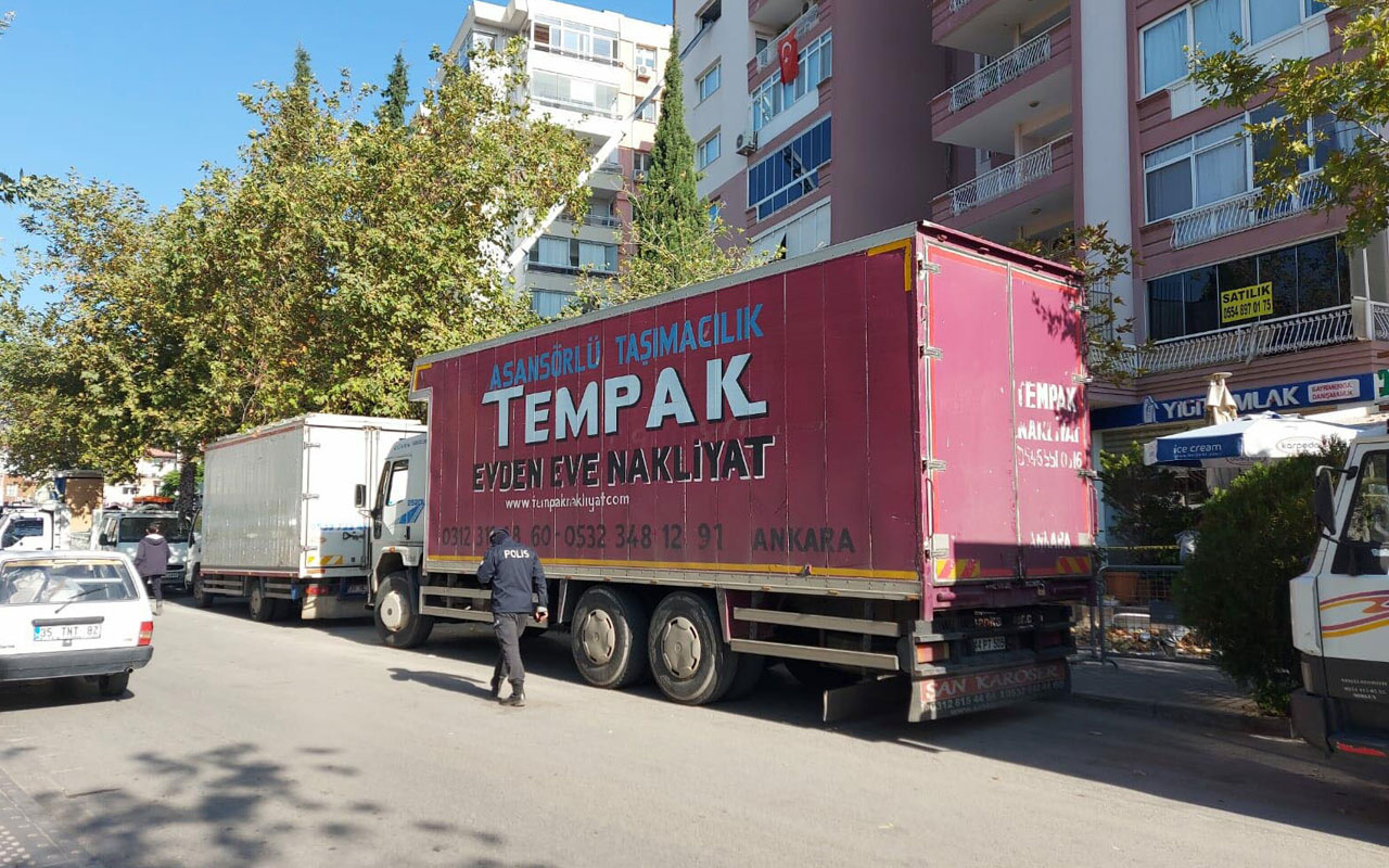 İzmirliler depremin vurduğu Bayraklı'dan kaçıyor