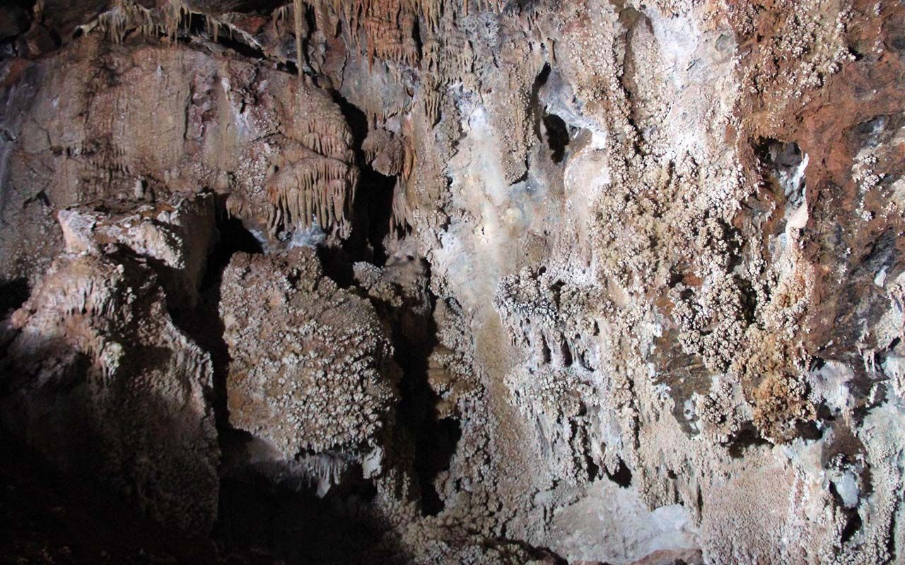 Yozgat'ta inşaat kazısında bulunan yeraltı mağarası şaşırttı! Korumaya alındı