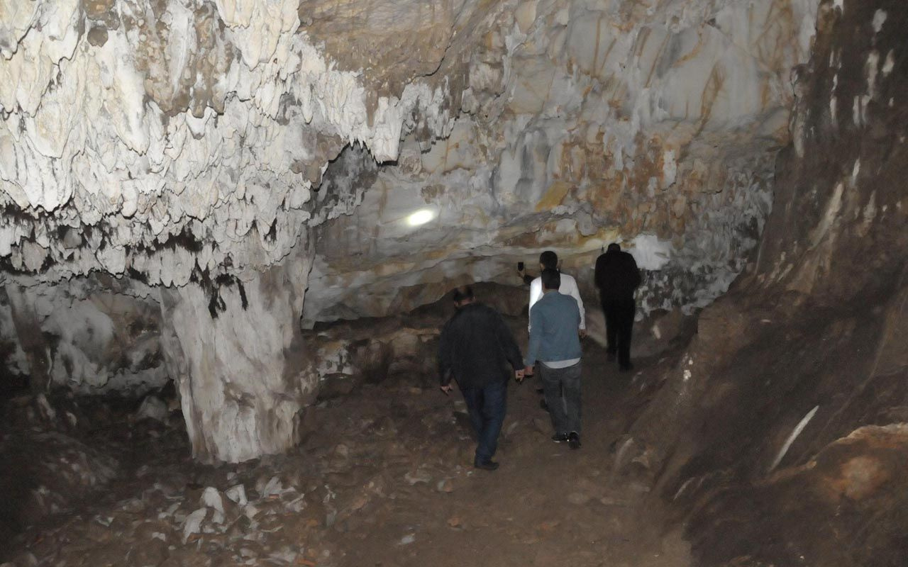 Aydın'da yarasalarla ürküten Sırtlanini Mağarası turizme kazandırılacak