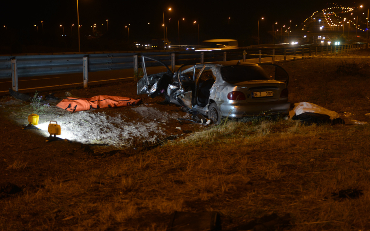 Ankara'da 7 kişinin bulunduğu otomobilde acı bilanço