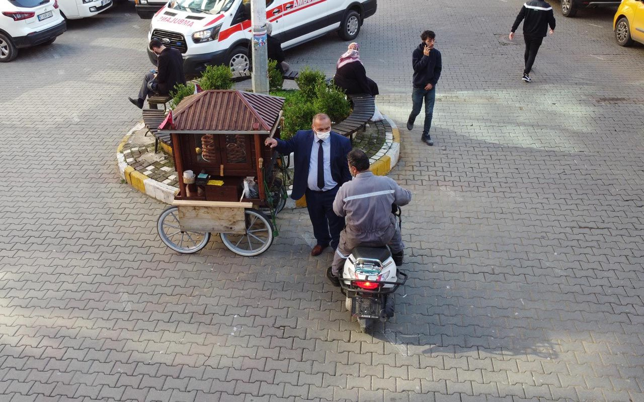 Takım elbiseli seyyar satıcı Trabzon'da sembol oldu tek bir nedeni var lakap bile taktılar