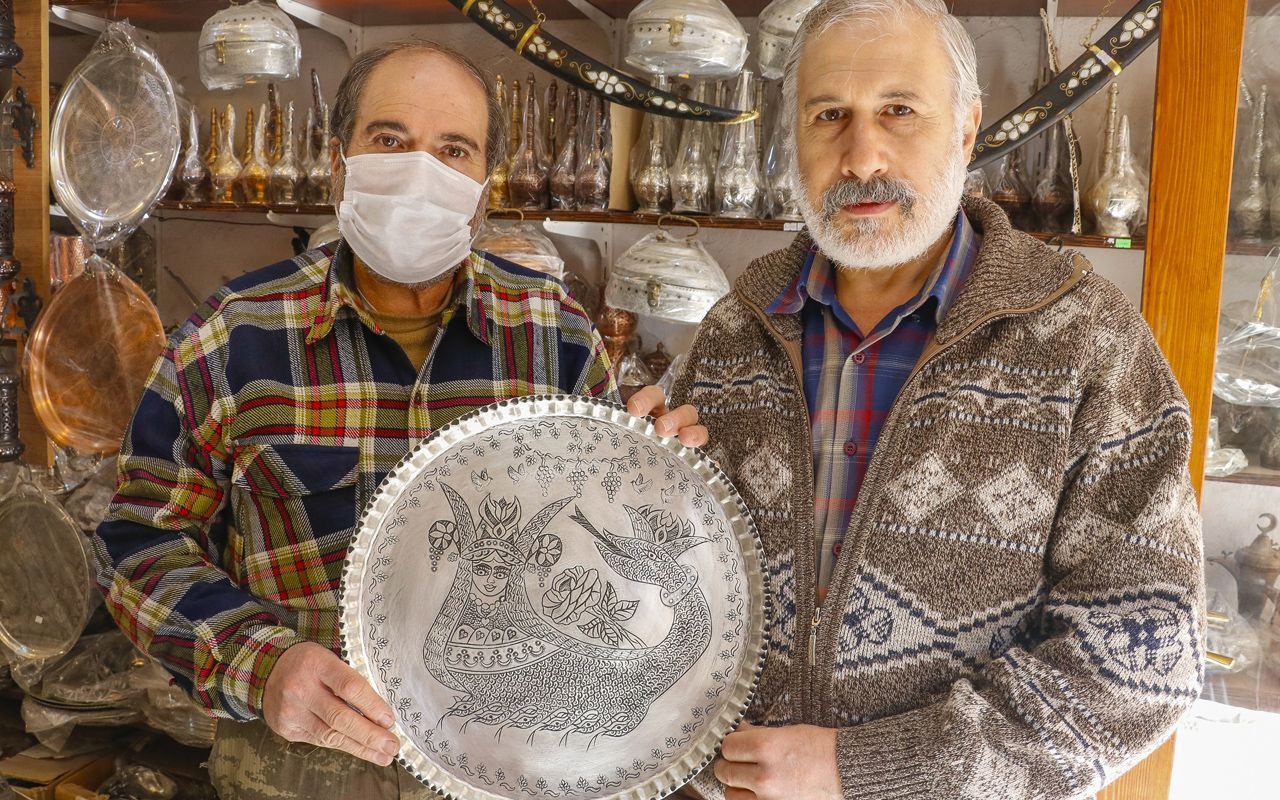 Mardin'de 4 yıl önce tamir için gelen 500 yıllık sandığın sırrı hala çözülemedi