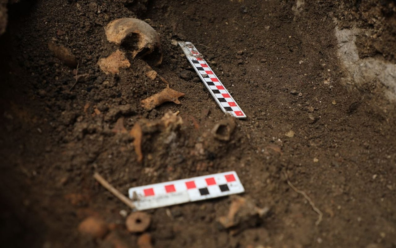 Düzce'deki antik kentte mucize keşifler bebek iskeleti ve su arkı bulundu