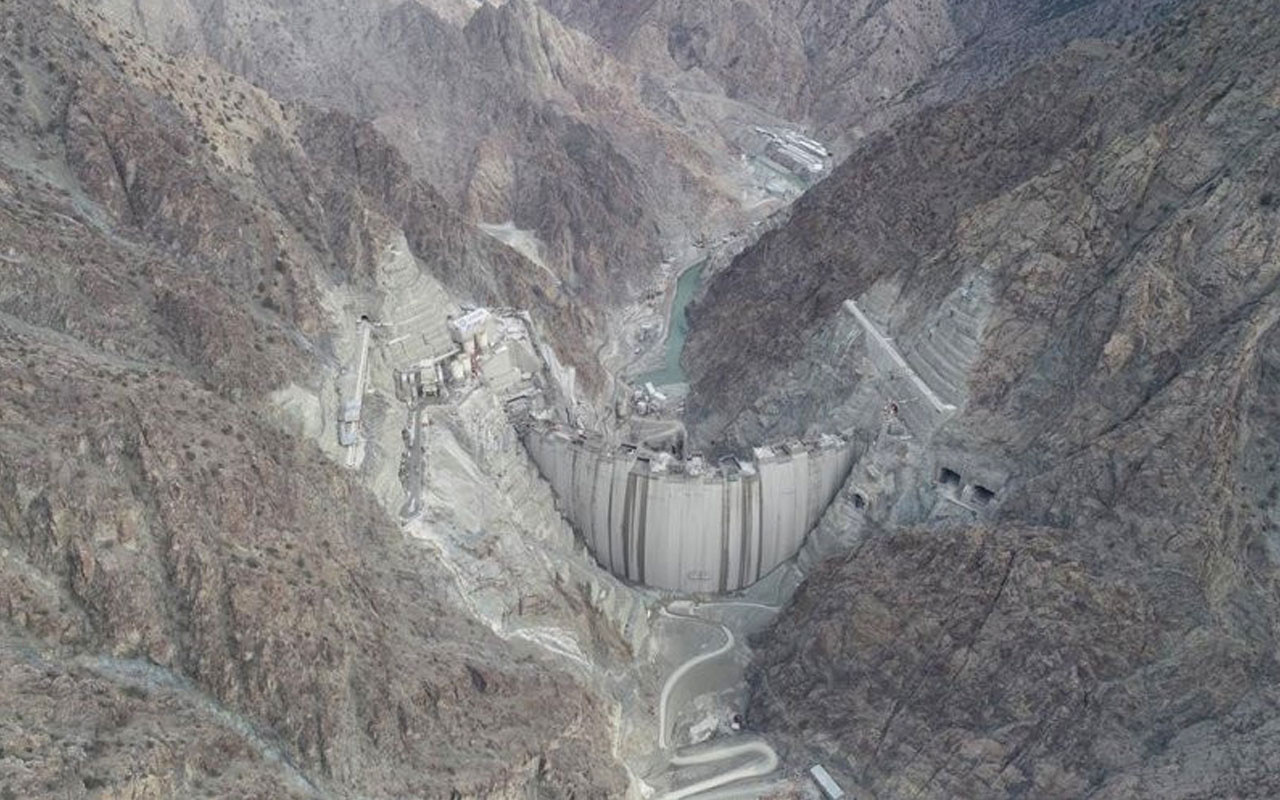 Yusufeli Barajı'nın son hali görüntülendi! 21 metre kaldı