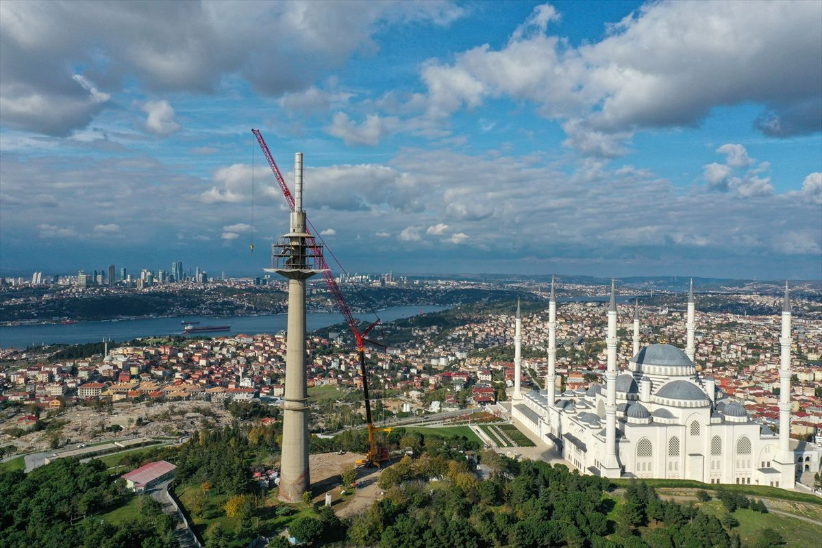 İstanbul'da bir dönem sona eriyor! Sonuncusu da sökülüyor