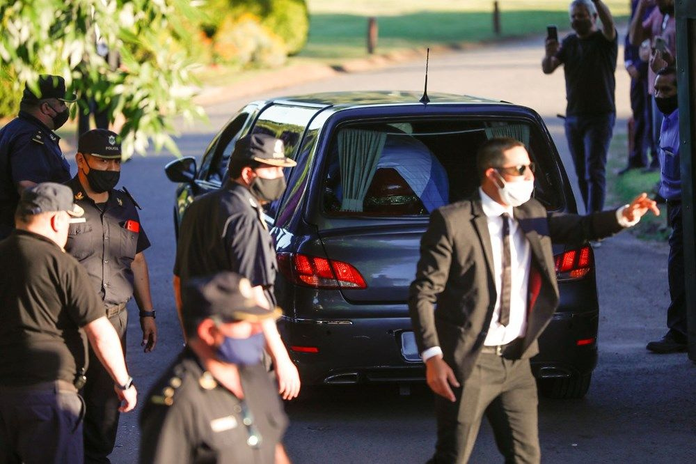 Maradona'nın cenazesinde skandal görüntü! Ülke ayağa kalktı tepkiler çığ gibi