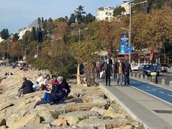 Başhekimden sahildeki görüntülere tepki: Hakkımızı hiçbirine helal etmiyorum