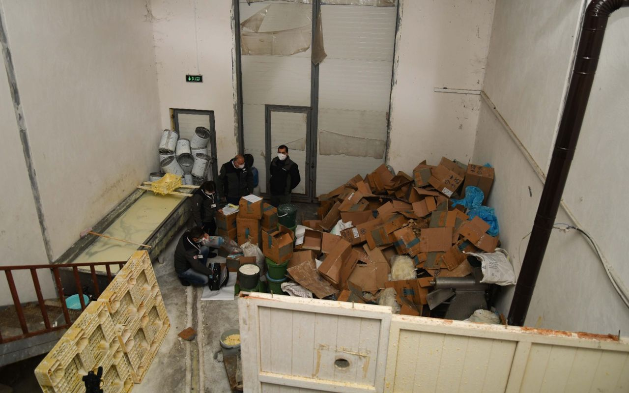 Kayseri'de sahte peynir üretimine 55 bin TL ceza! Mide bulandıran görüntüler
