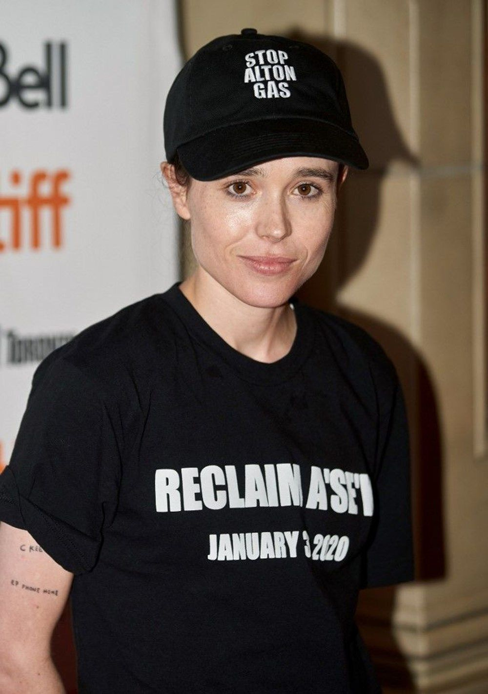 Ünlü oyuncu Ellen Page cinsiyet değiştirdi! Son hali olay