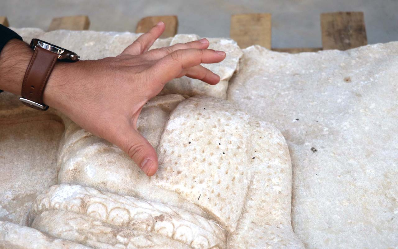 Çanakkale'de ele geçirilmişti 2 bin yıllık gladyatör rölyefinin sırrı çözüldü