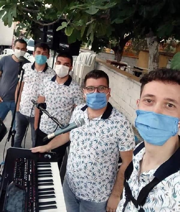 Genç müzisyen Berkay Büyük kanserle mücadele ediyordu koronavirüse yenildi