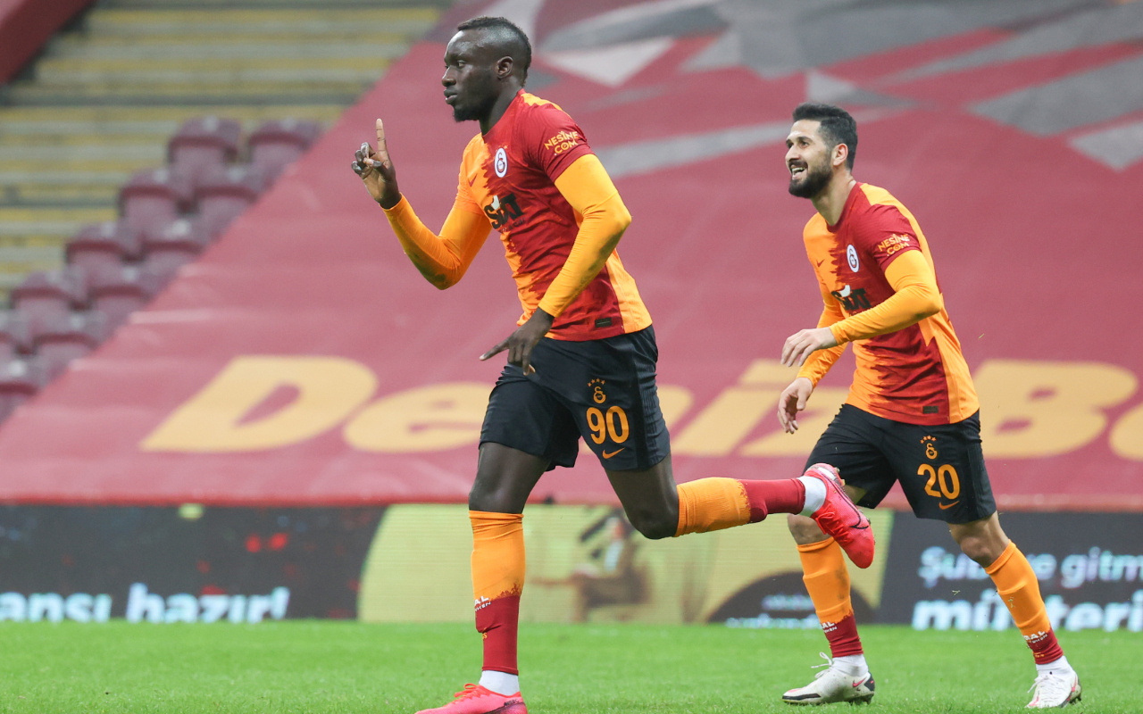 Galatasaraylı Mbaye Diagne'ye Japonlar talip oldu