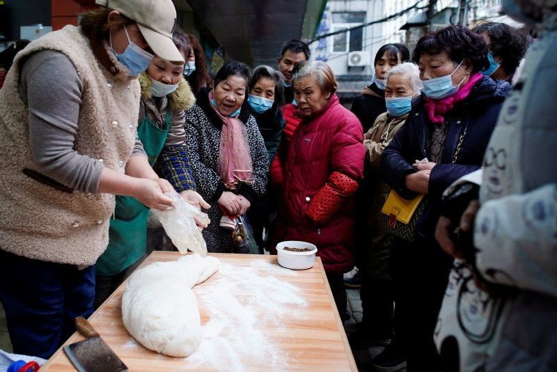 Kovid-19 dünyaya oradan yayılmıştı! Çin Vuhan'daki hayvan pazarı yeniden açıldı