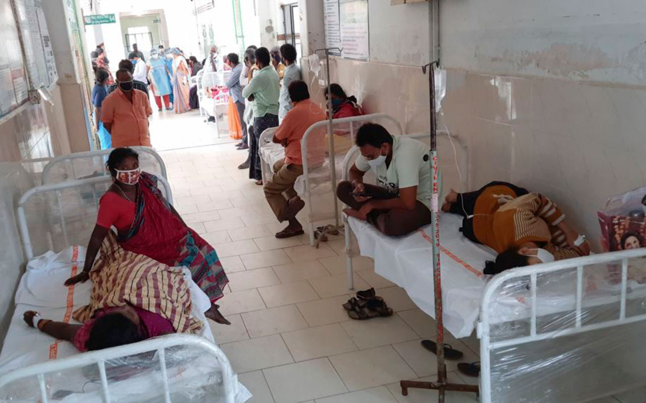 Hindistan'ı koronavirüs bitmeden gizemli hastalık vurdu! Kanlarından kurşun çıktı