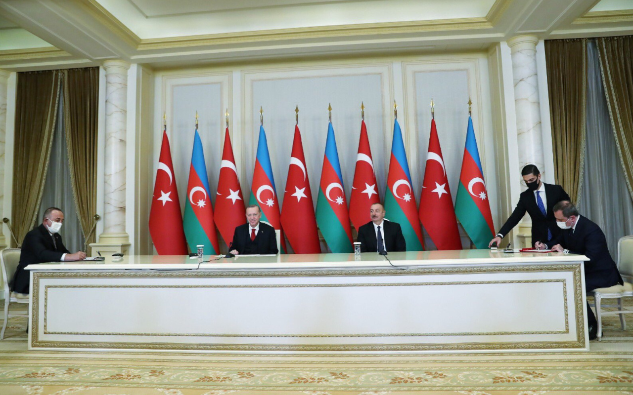 Türkiye ile Azerbaycan arasında vizeler kalkıyor