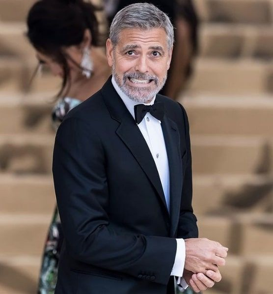 George Clooney hastaneye kaldırıldı! Filmi için 25 kilo birden vermişti hastalığı...