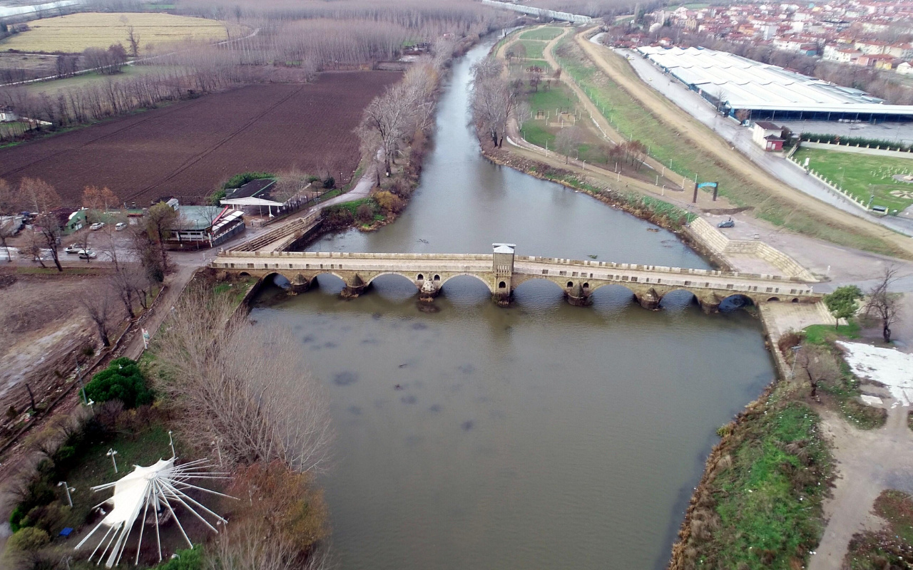 Edirne'de Meriç ve Tunca nehirlerinin debileri 3 kat artı
