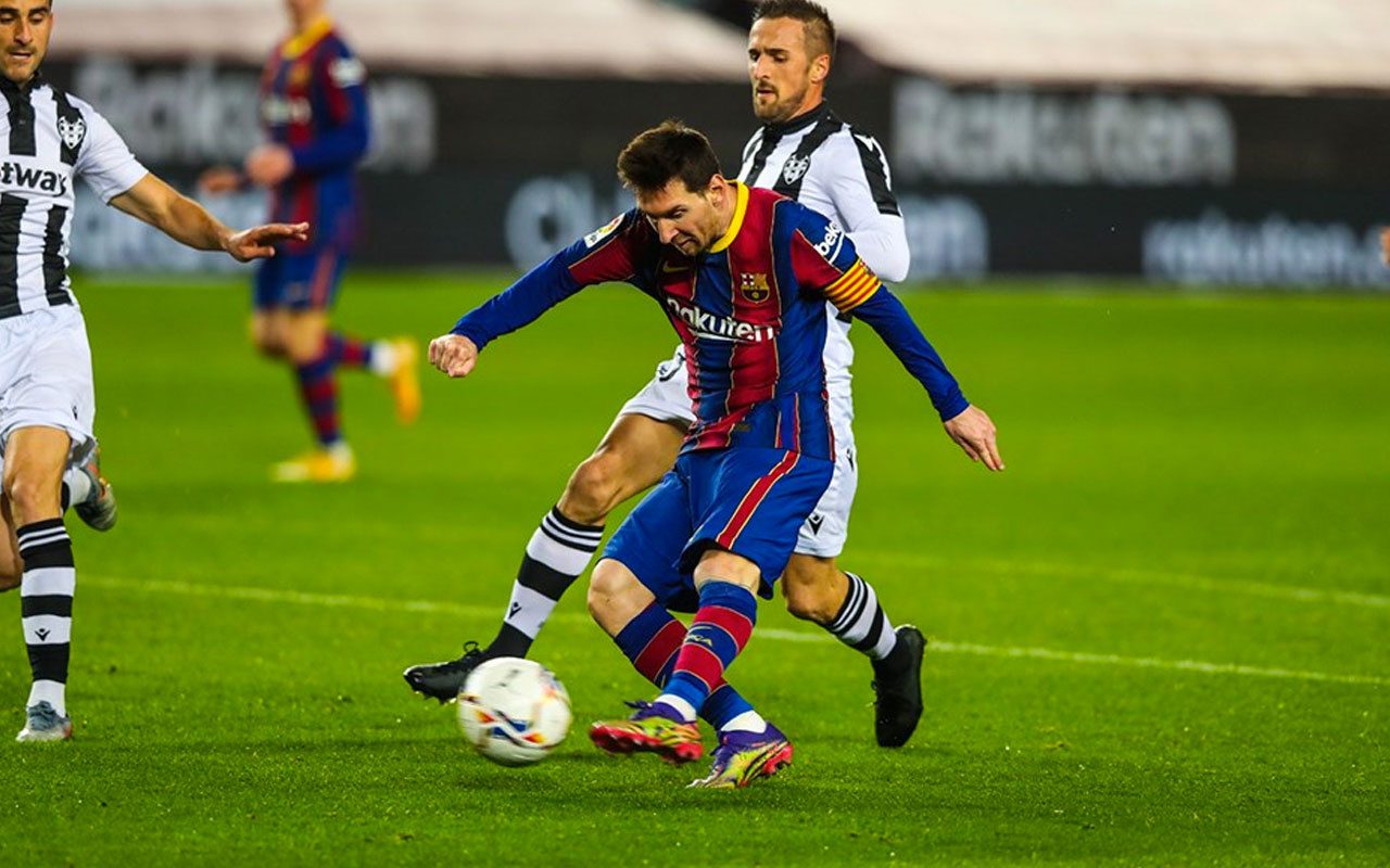 Barcelona Levante'yi Messi ile geçti