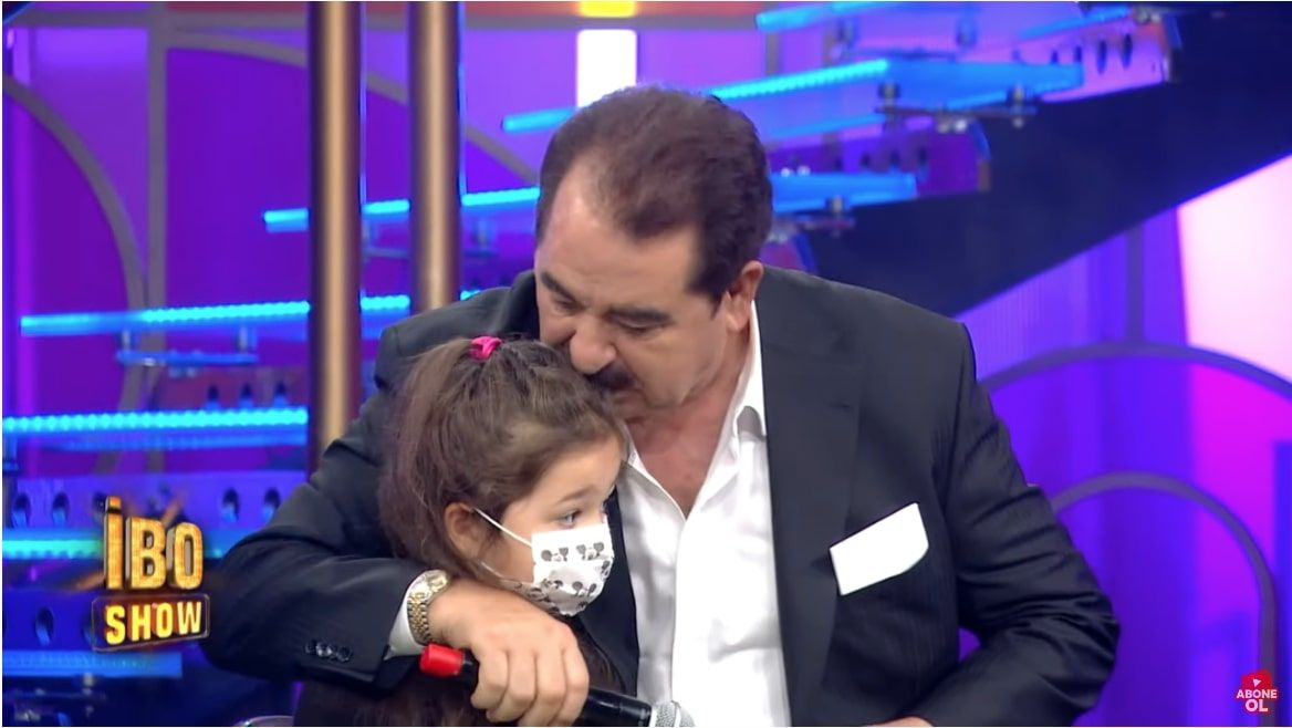 İbo Show'a kızı Elif Ada katıldı eski eş Ayşegül Yıldız isyan etti