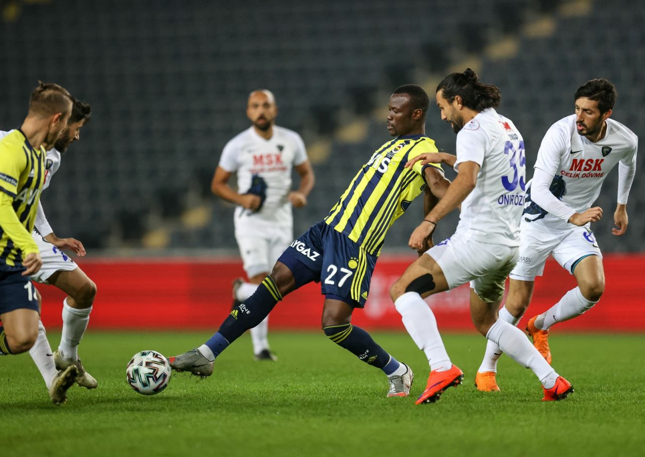 Fenerbahçe kupada Karacabey Belediyespor'u tek golle geçti