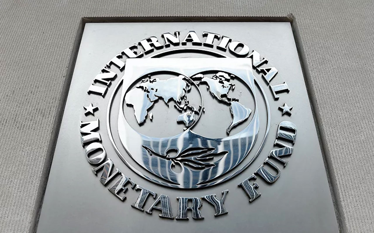 IMF'den Pakistan'a müjde! 700 milyon dolar serbest bırakılacak