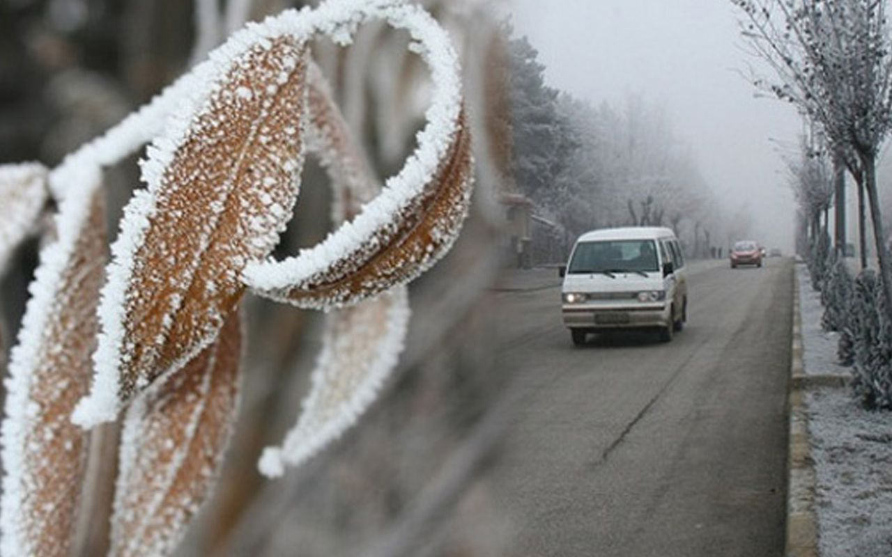Meteoroloji'den kar, don ve yağmur uyarısı! Kars'ta kar Marmara'da sağanak etkili olacak